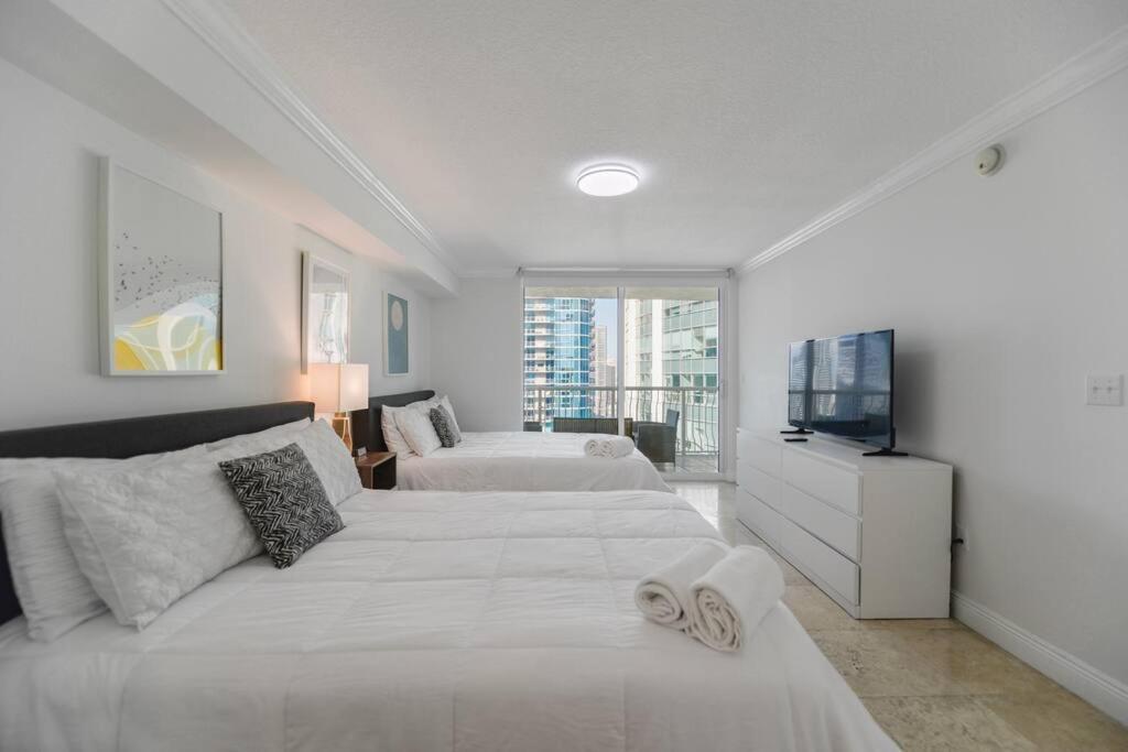Centric Modern 40Thfloor Brickell Condo Free Parking By Palermo Home מיאמי מראה חיצוני תמונה